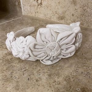 Anthropologie NWOT Floral Headband OS Ivory